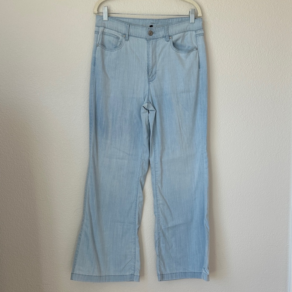White House Black Market Light Blue Wide Leg Jeans